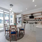Classic Beauty Stylish And Modernized In Top Area