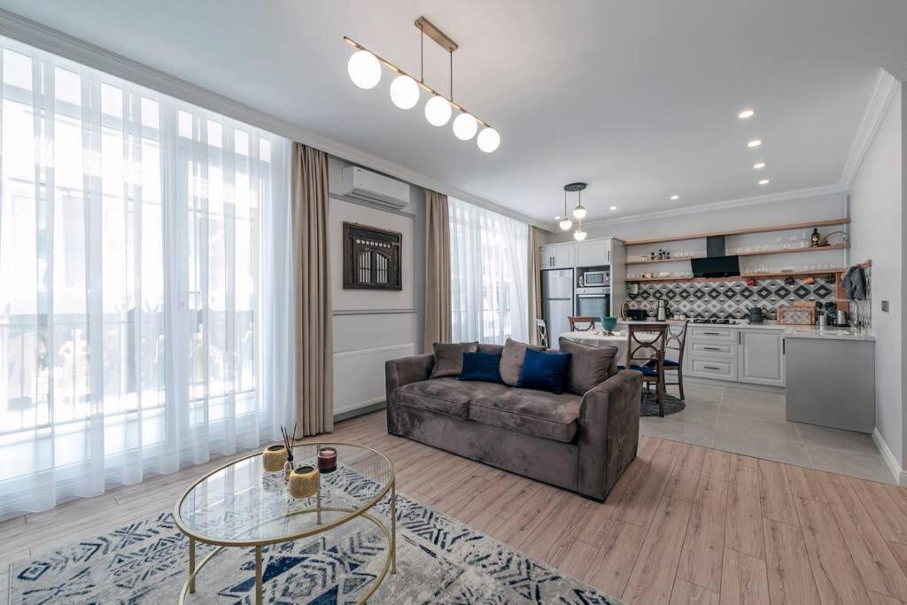 Classic Beauty Stylish And Modernized In Area İstanbul